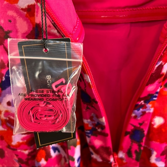 NWT BCBGMaxAzria Pink Floral Begonia Bubble Hem Cocktail Dress Strapless Size 0 - Picture 14 of 16